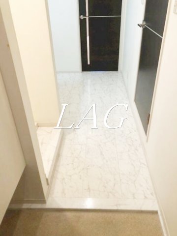 玄関　玄関です。