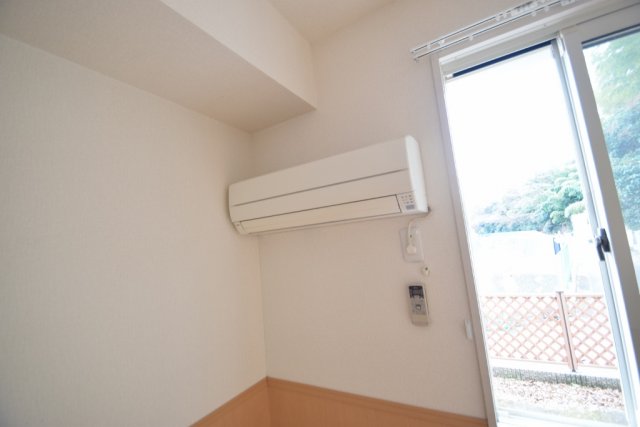 その他設備　エアコン付き