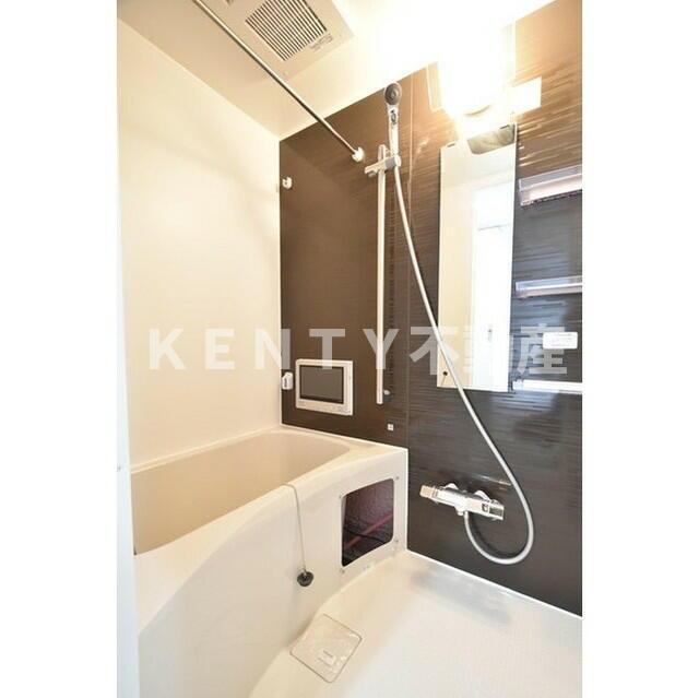 バス・シャワールーム　きれいなお風呂です