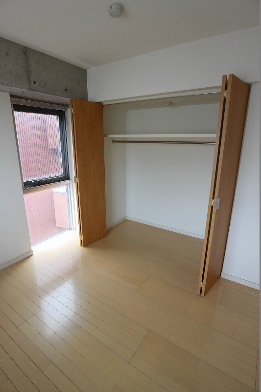 その他部屋・スペース　窓も大きく、収納も大きいです！