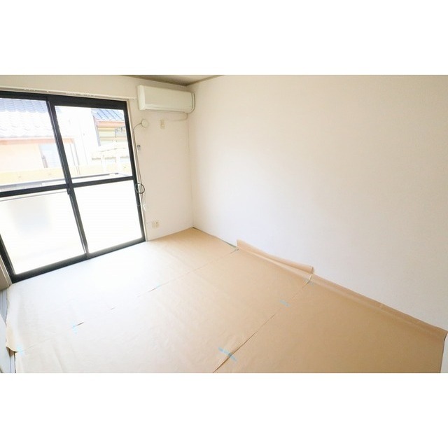 居室・リビング　和室→洋室にリフォーム！