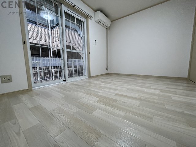 居室・リビング　南向きで日当たり良好なお部屋です！