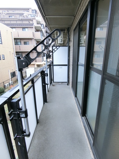 バルコニー　図面と現状に相違がある場合には現状を優先