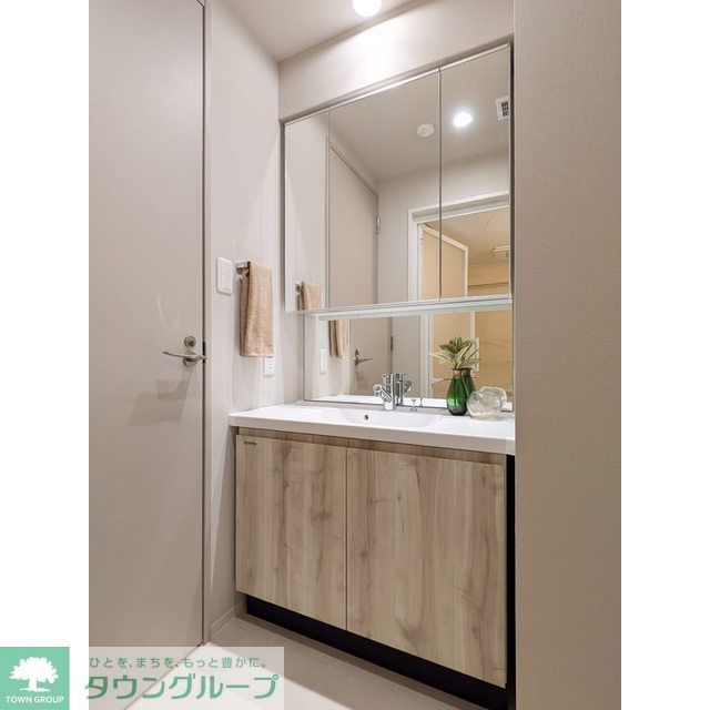 洗面設備　【家具・家電の備え付けはありません】