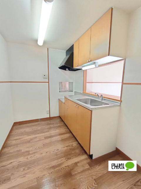 キッチン　反転タイプ