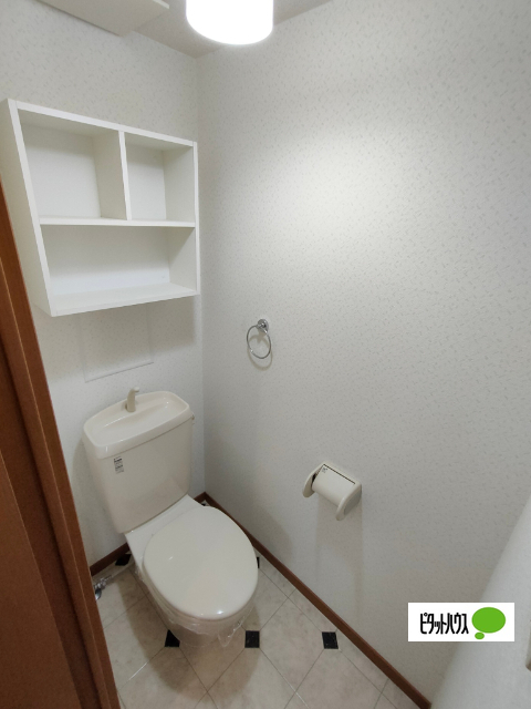 トイレ　反転タイプ