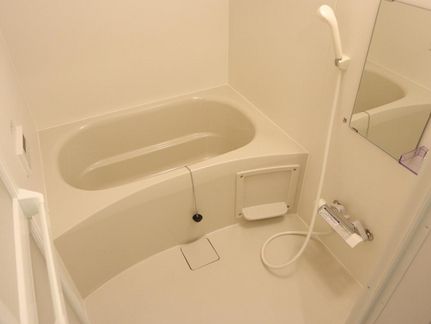 バス・シャワールーム　別号室の参考写真です。