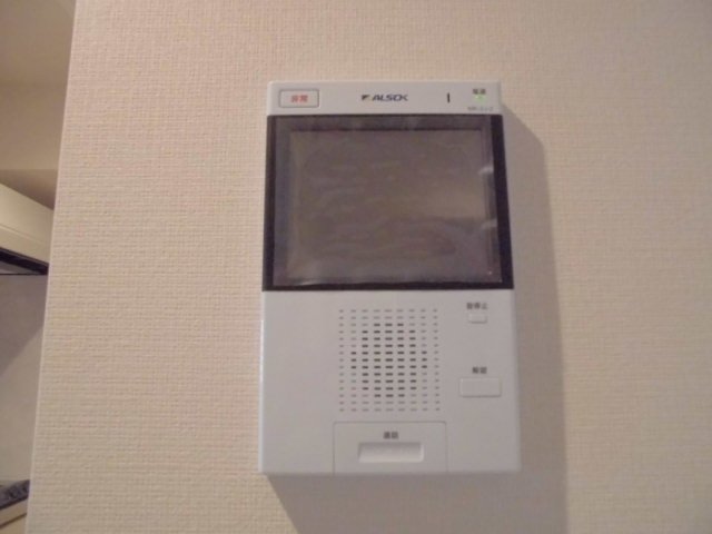 セキュリティ　モニター付きインターホン