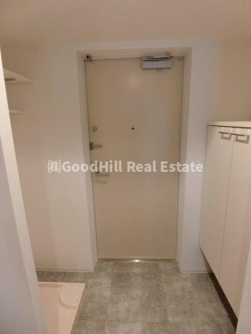 玄関　セレニテフラン新大阪