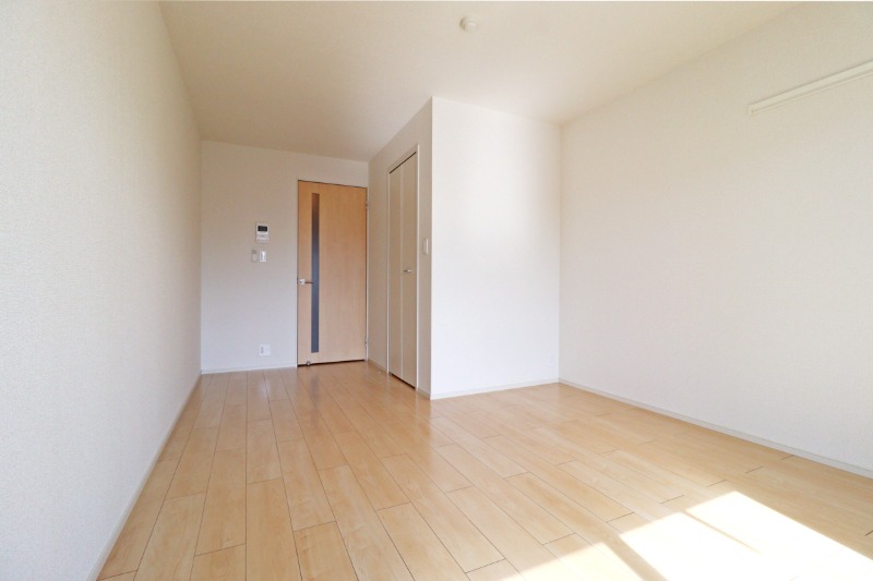 居室・リビング　図面と現状に相違がある場合には現状を優先