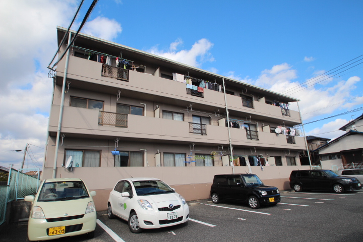 建物外観　Nスタイルホームにお任せ下さい♪