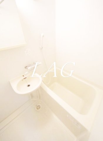 バス・シャワールーム　お風呂です。