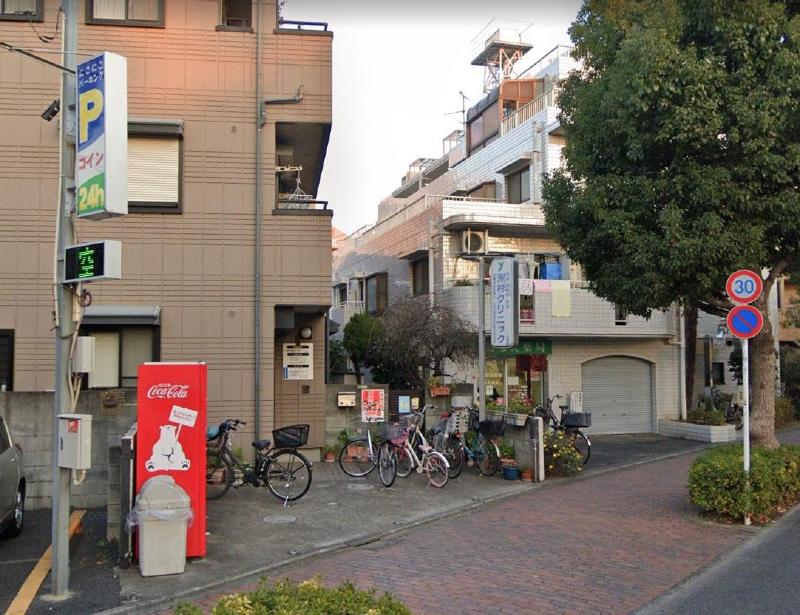 病院　芳村クリニック（病院）まで700m