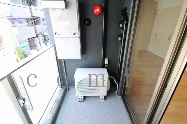 バルコニー　バルコニー