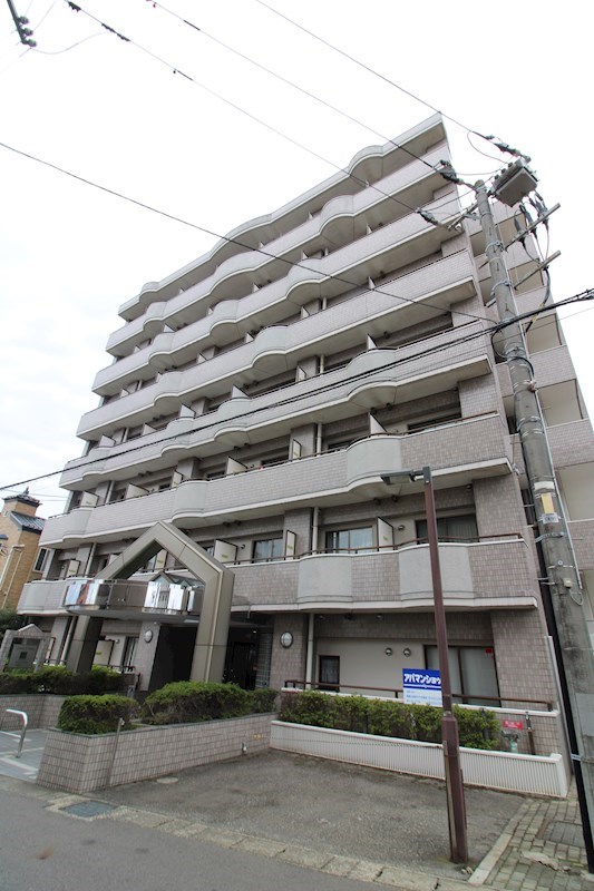 建物外観　新潟駅南口徒歩12分