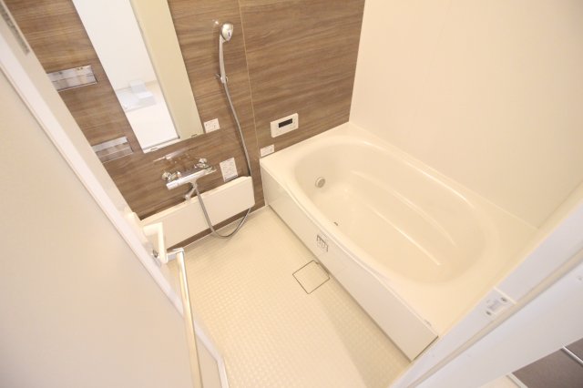 バス・シャワールーム　浴室