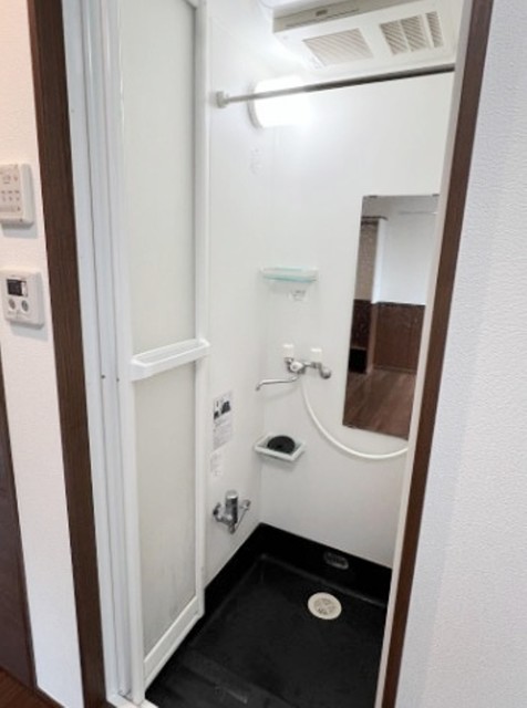 バス・シャワールーム　シャワールーム