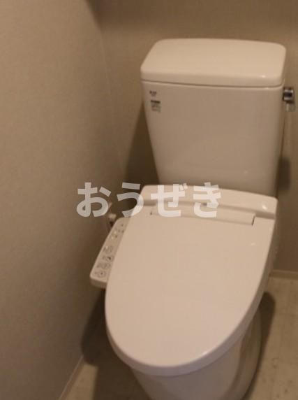 トイレ　※同仕様参考写真