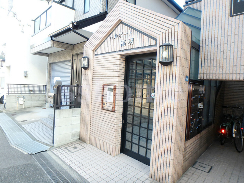 エントランス　建物入口☆