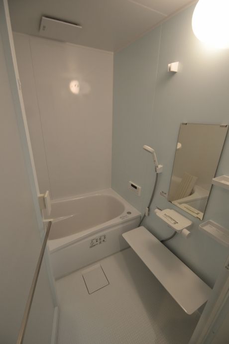 バス・シャワールーム　きれいなお風呂です