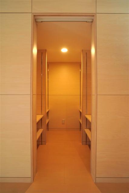 収納　クローゼット