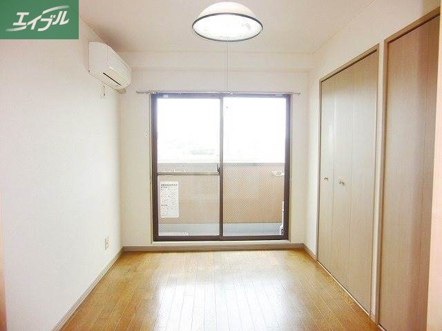 居室・リビング　居室