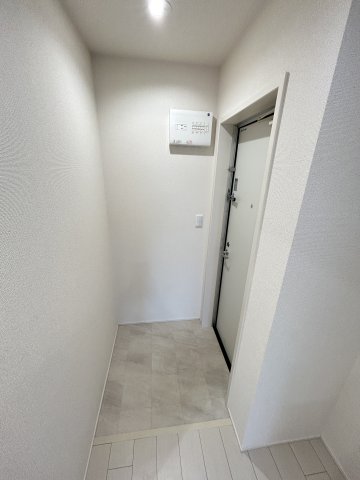 玄関　※同シリーズ参考画像