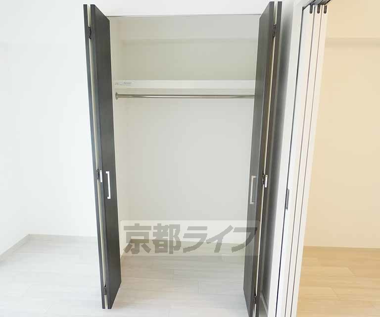 収納　ロングコート対応