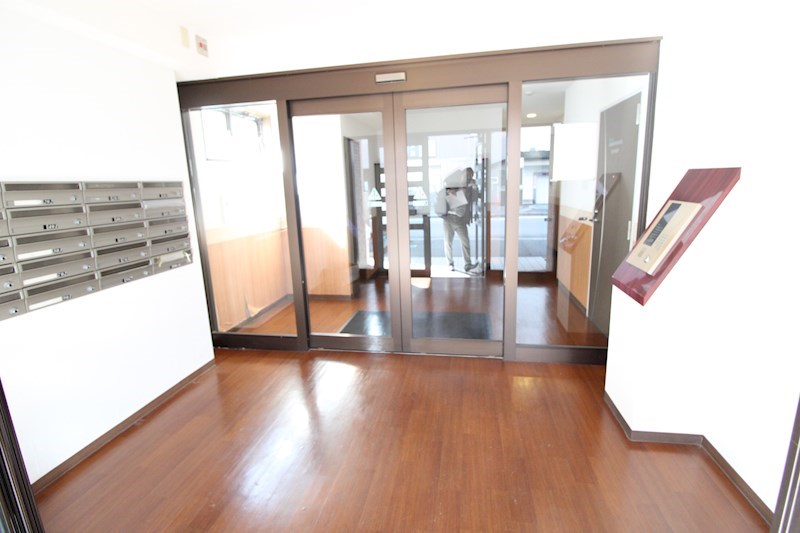 エントランス　高級感のあります。