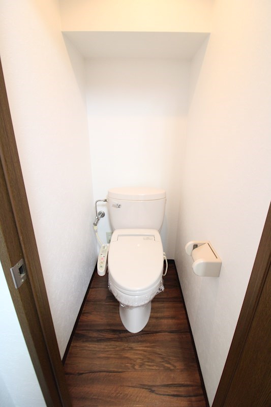 トイレ　※別部屋参考写真