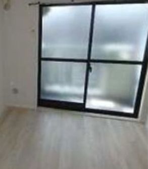 居室・リビング　居室（同一仕様写真）