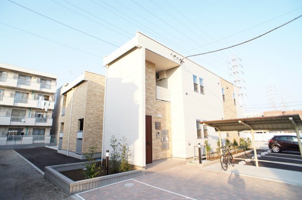 建物外観　築浅・相模原駅までとほ9分！