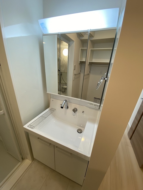 洗面設備　準備が捗る独立タイプ。