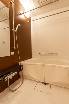 バス・シャワールーム