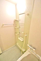 バス・シャワールーム　お風呂で日々の疲れを落としましょう