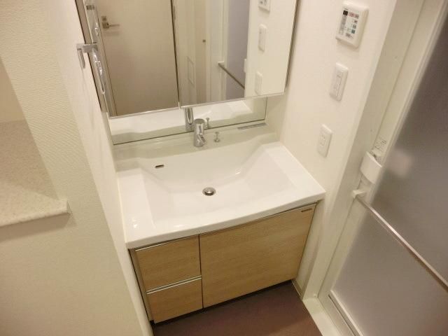 洗面設備　★独立洗面台★