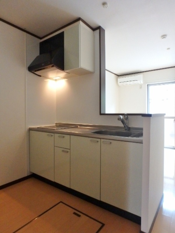 キッチン　図面と現状に相違がある場合には現状を優先