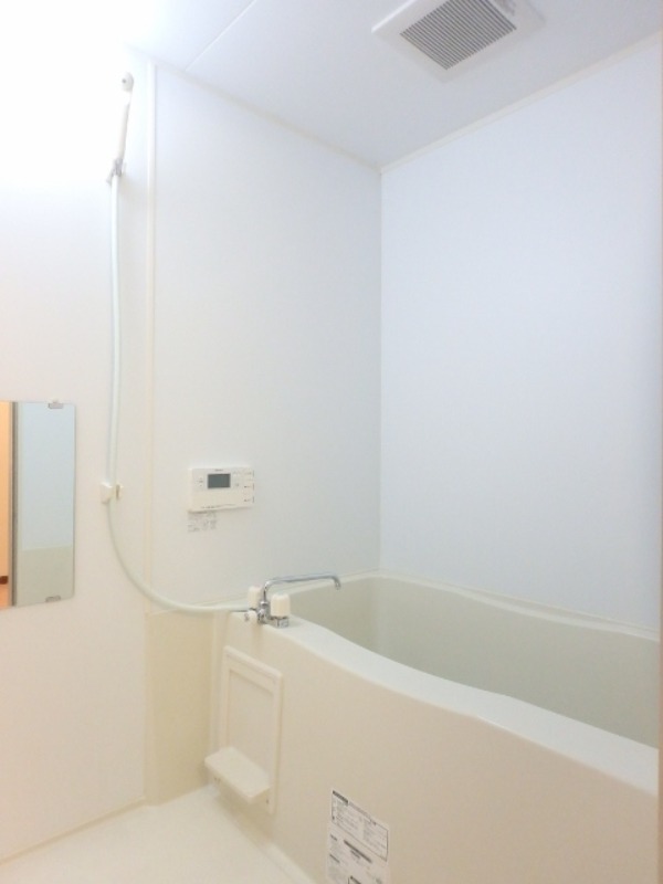 バス・シャワールーム　図面と現状に相違がある場合には現状を優先