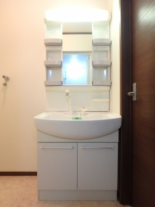 洗面設備　図面と現状に相違がある場合には現状を優先