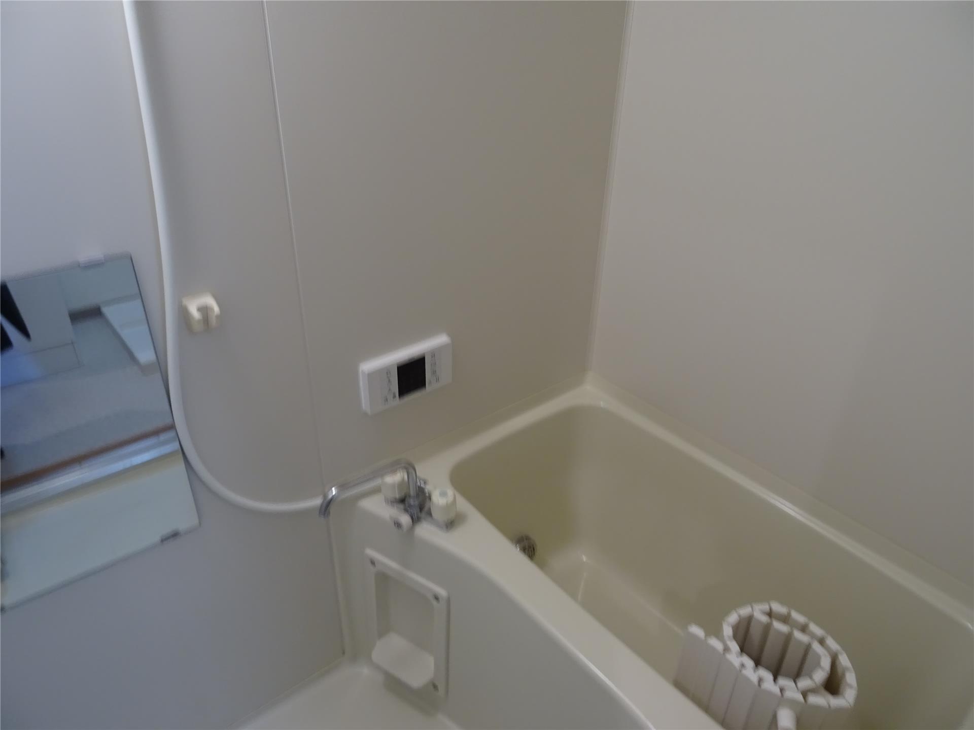 バス・シャワールーム　（別部屋参考イメージ）