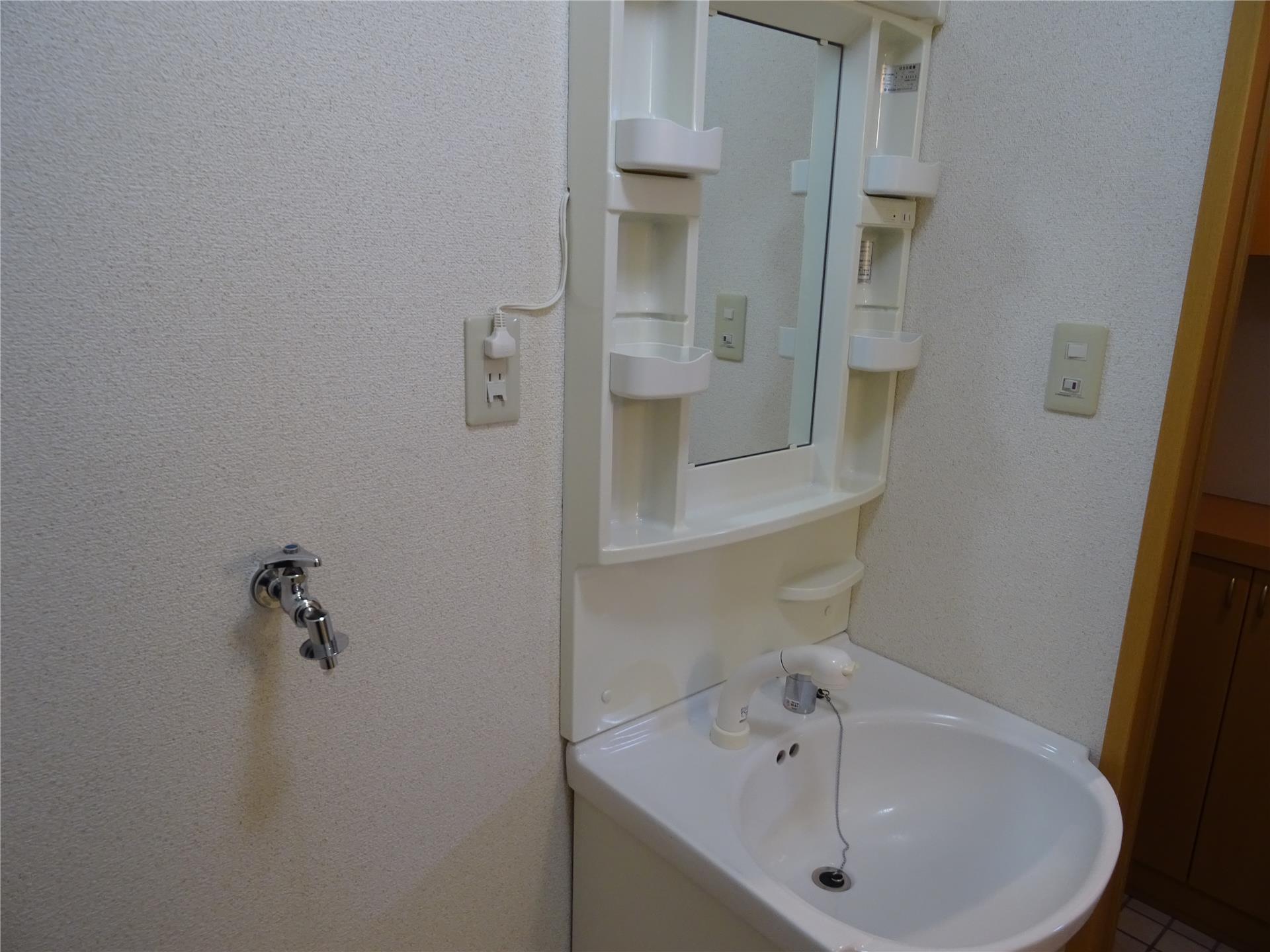 洗面設備　（別部屋参考イメージ）