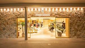 ショッピングセンター　ユナイテッドアローズ六本木ヒルズ店（ショッピングセンター）まで772m