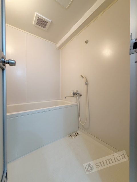 バス・シャワールーム　セパレートタイプでゆったりバスライフ♪♪