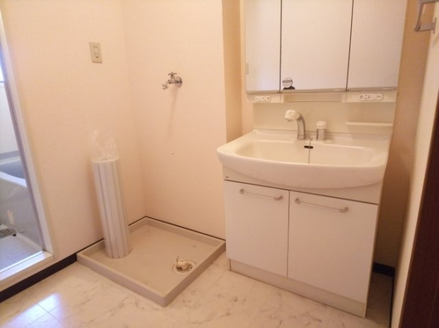 洗面設備　※別部屋の参考写真の為、原状優先です。