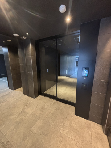 ロビー　クレアホームズフラン博多祇園