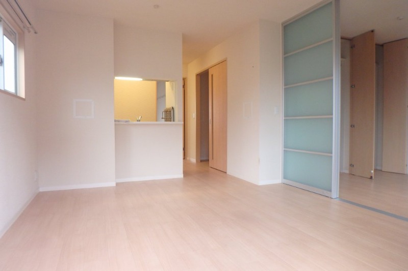 居室・リビング　同間取・別号室