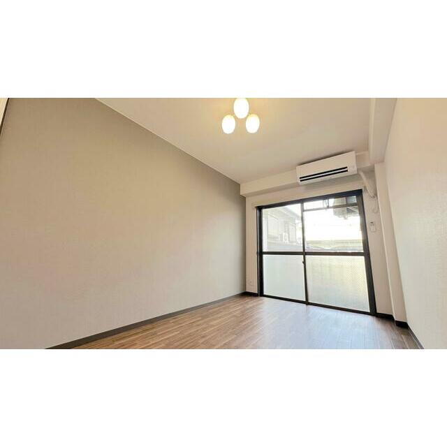 居室・リビング　洋室