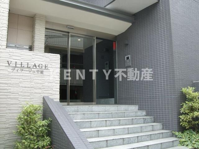 エントランス　ゆとりのあるエントランスです