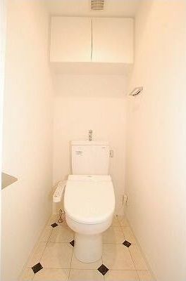 トイレ　参考写真