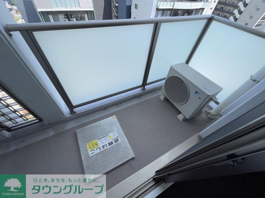 バルコニー　バルコニー